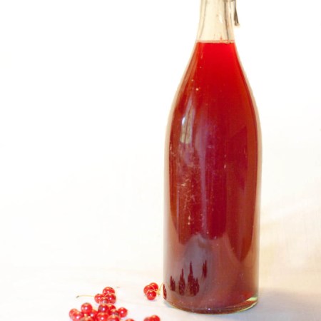 Rödvinbärssaft