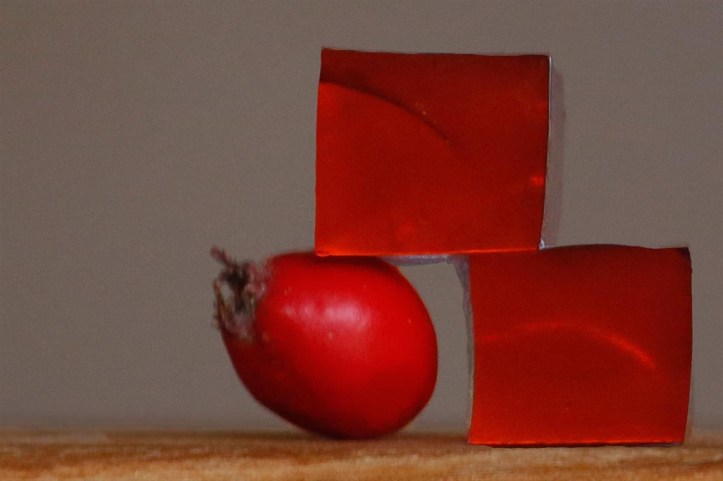 Marmeladkonfekt av hagtorn och rosenkvitten