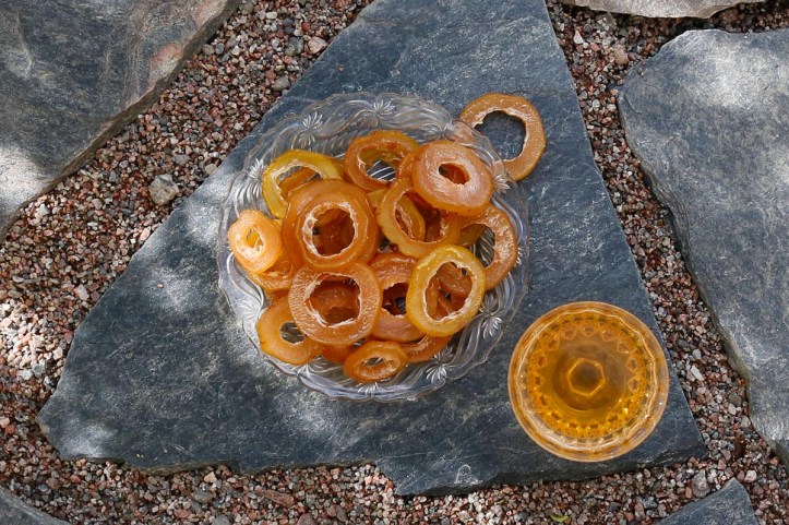 Rosenkvitten_likör_och_torkad